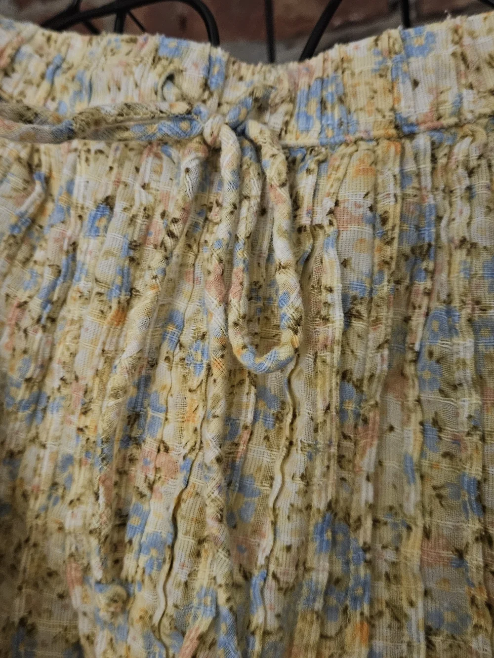American Eagle Outfitters Yellow Floral Cotton Lined Mini Skirt